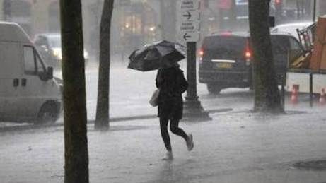 Maltempo in arrivo: sarà una domenica di temporali e piogge
