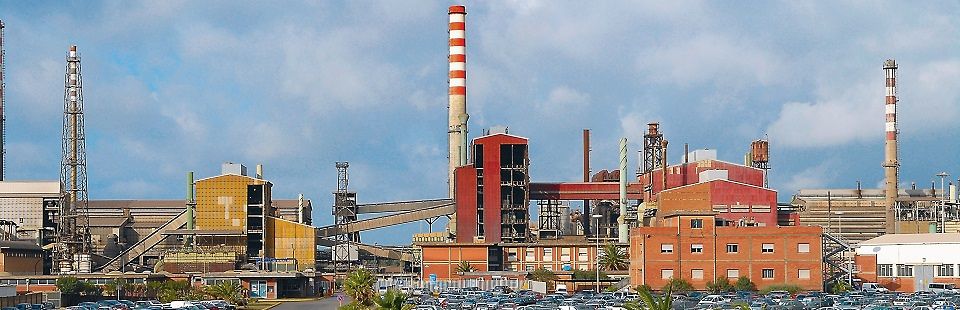 Tragedia alla Portovesme, operaio muore schiacciato da un muletto