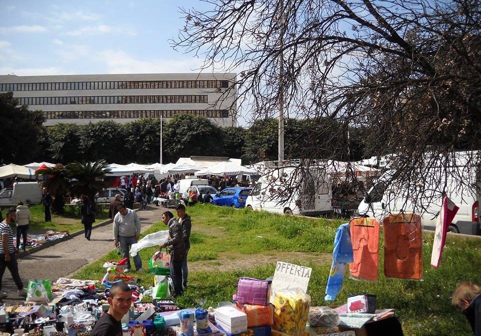 Il mercatino di piazzale Trento? “Spostiamolo all’Arena concerti”