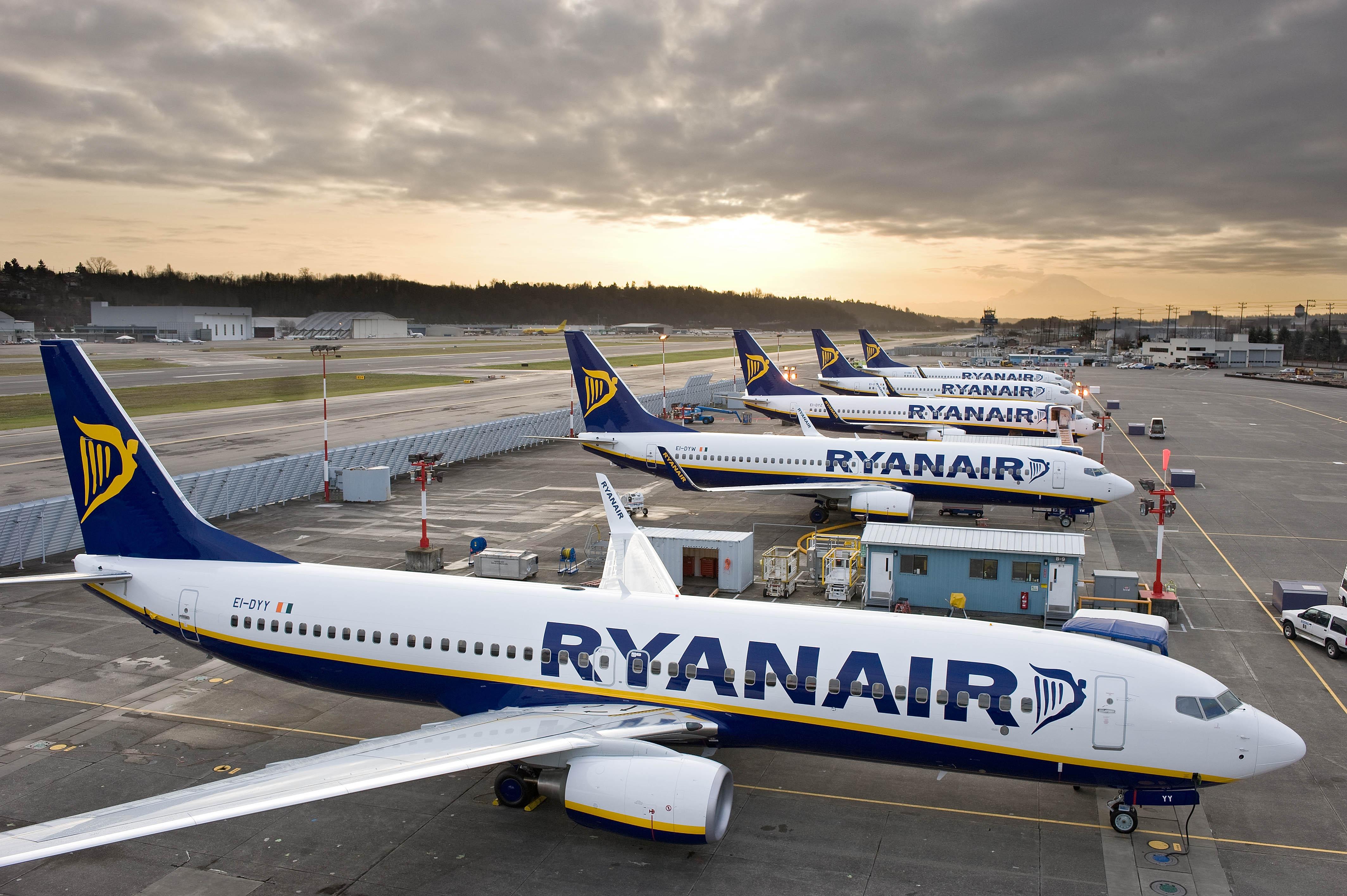 Alghero, con Ryanair domani non si vola: quattro voli cancellati