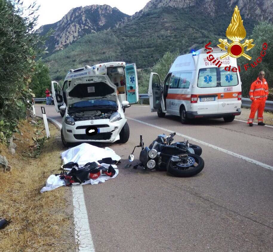 Terribile scontro auto-moto sulla Ss 198: perde la vita un centauro