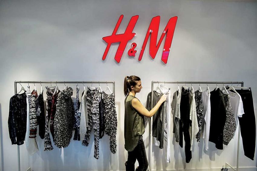 H&M verso la Corte del Sole. Confesercenti: “Un guaio per il piccolo commercio”