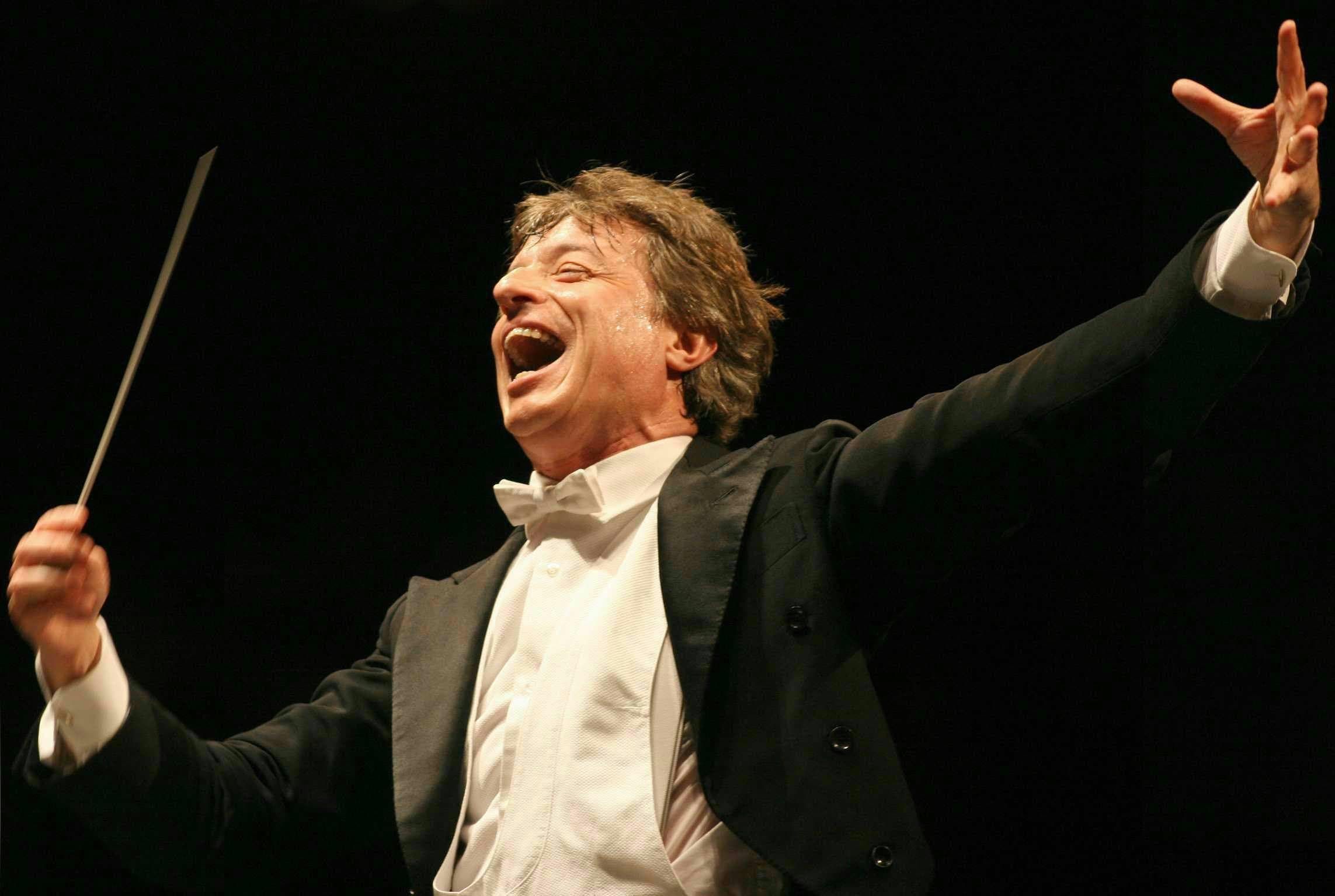 Cagliari, Roberto Abbado dirige l’Orchestra del Teatro Lirico