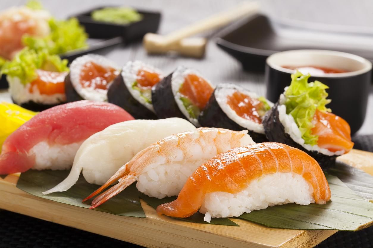 Cagliari capitale del pesce crudo. È sushi-mania, tra “all you can eat” e menù alla carta