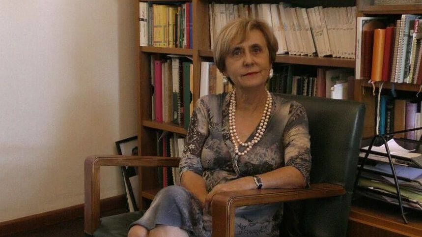 “Bimbi cagliaritani drogati di social network, i genitori cambino registro”