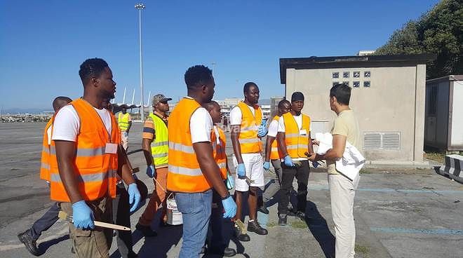 Migranti e volontariato, pubblicato nuovo avviso promosso dalla Regione