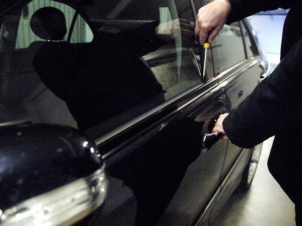 Is Mirrionis, topo d’auto bloccato dalla Squadra Volante