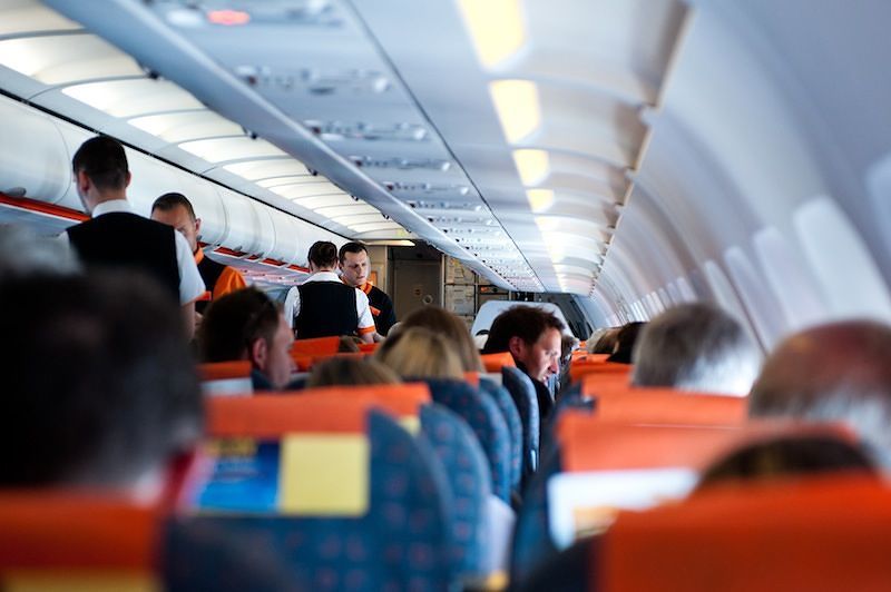 Roma-Cagliari, paura sul volo di linea: “Forte vento e turbolenze da panico”