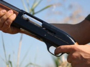 Tragedia a Galtellì, parte un colpo di fucile: muore un 14enne
