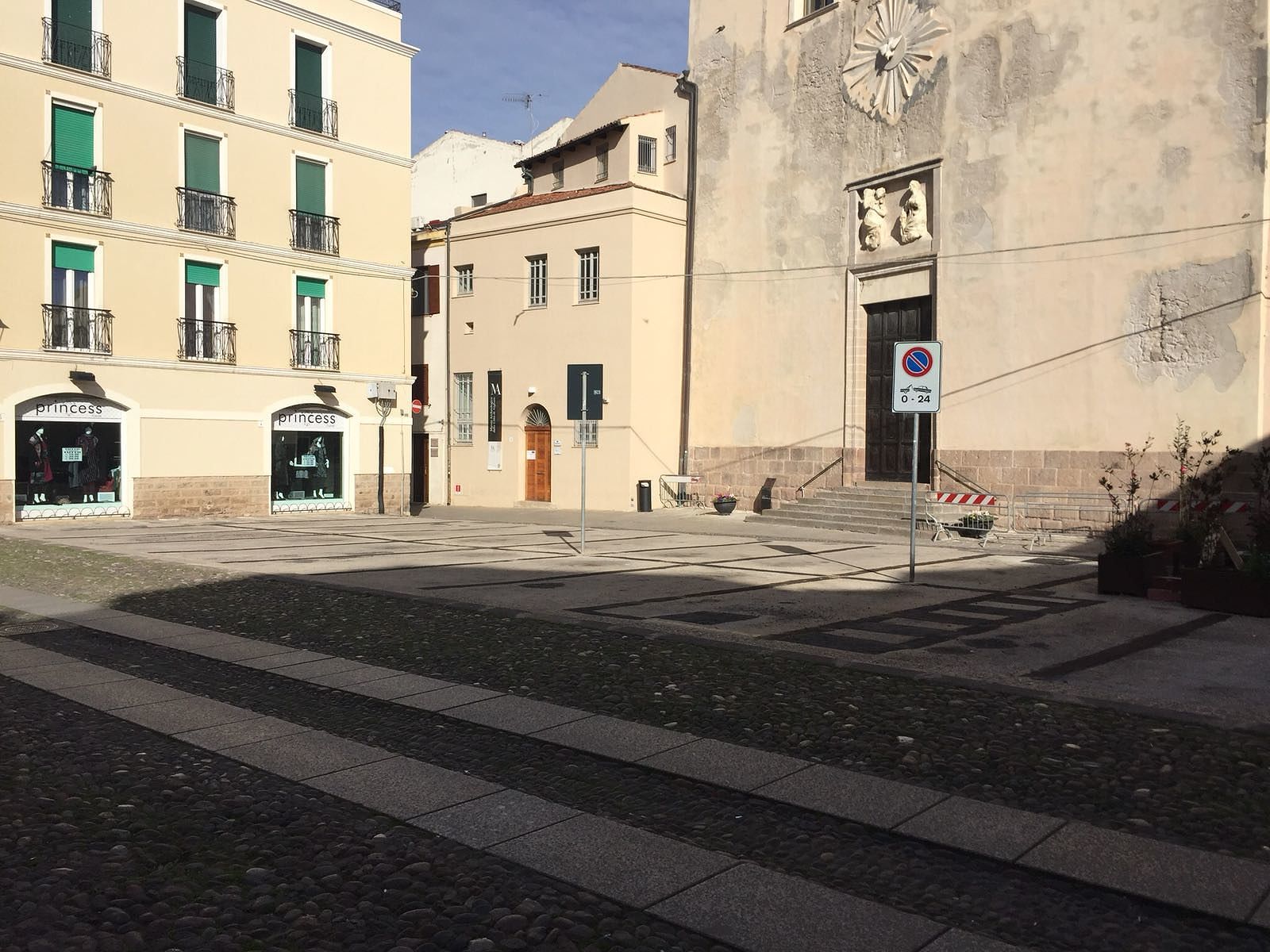 Alghero, piazza Ginnasio verso la riqualificazione