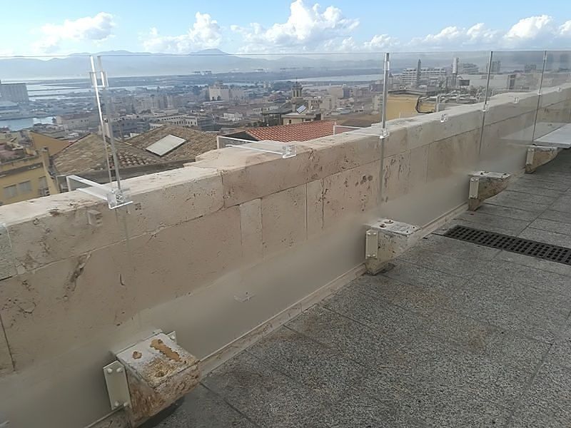 Bastione vandalizzato al botellòn: trovati e multati i responsabili
