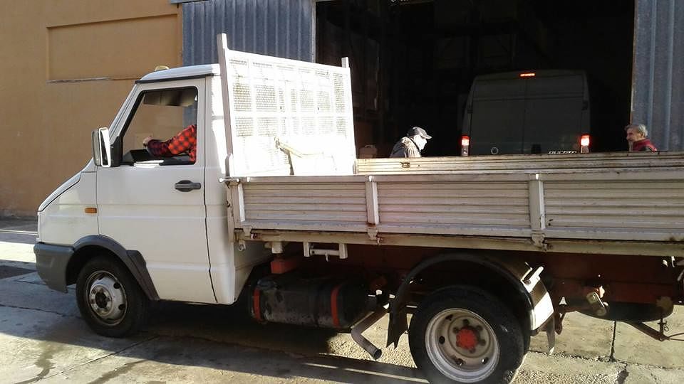 Selargius, rubato il camion usato per distribuire il cibo ai bisognosi