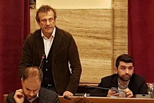 Cagliari, fascisti fuori dagli spazi pubblici: è polemica aperta