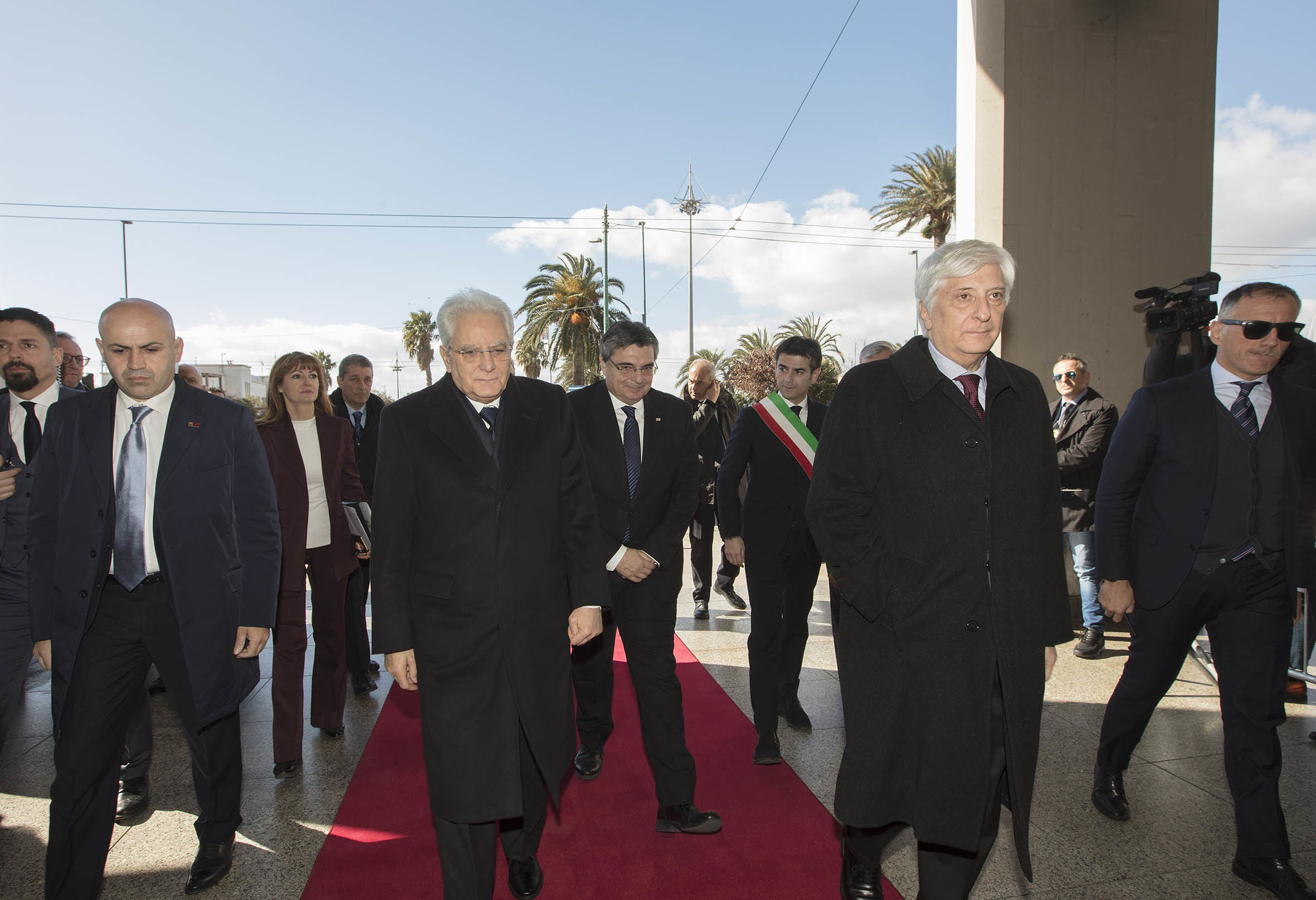 “Procurar’e moderare”, il giorno di Mattarella a Cagliari. Zedda: autonomia con intelligenza
