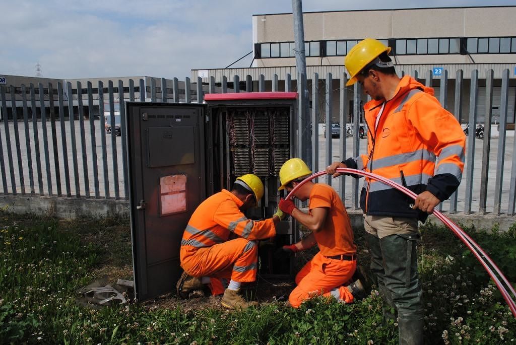 Cagliari e hinterland, pronta la maxi fibra ottica: smartphone, tablet e smart TV super veloci