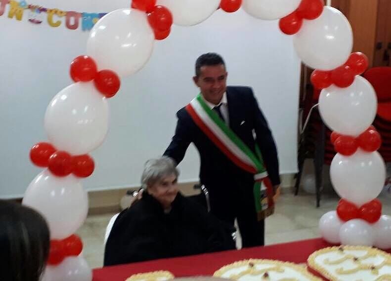 Settimo saluta Agatina, la nonnina centenaria