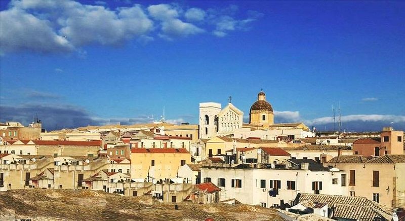 Cagliari di una volta… scorci della città vecchia