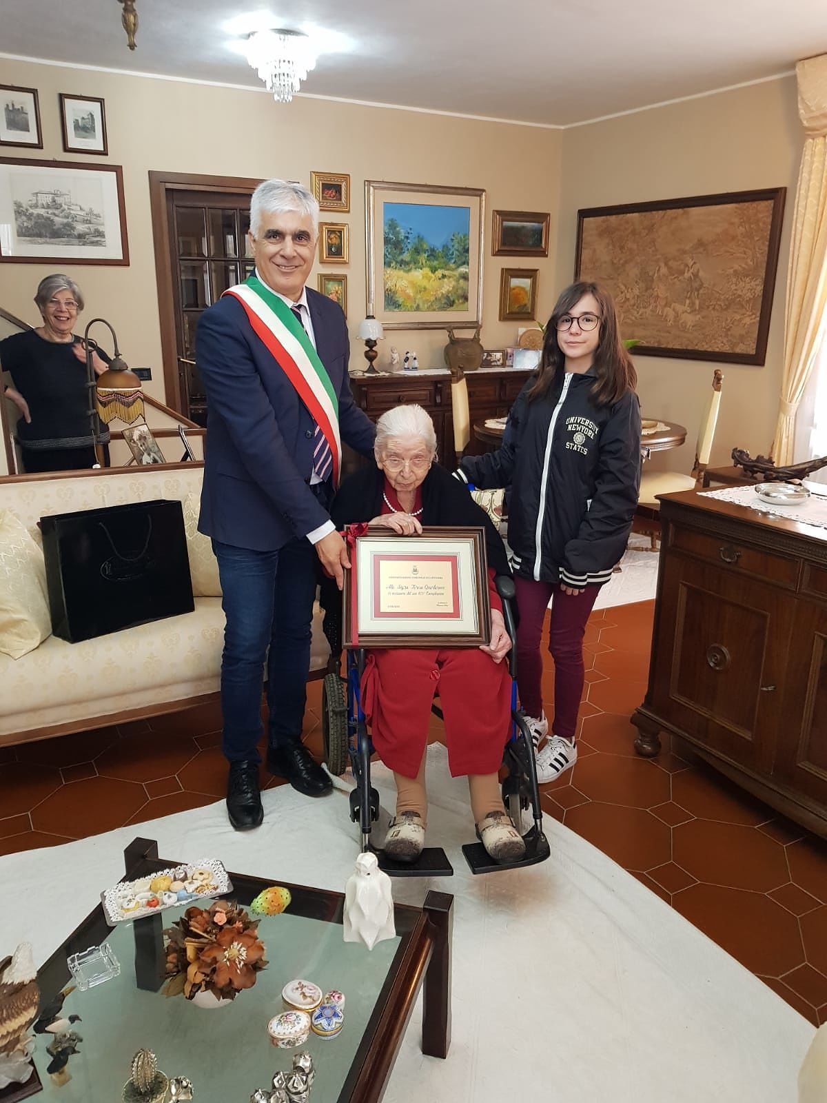 Capoterra da record con 5 centenari: omaggio alla nonnina di 103 anni