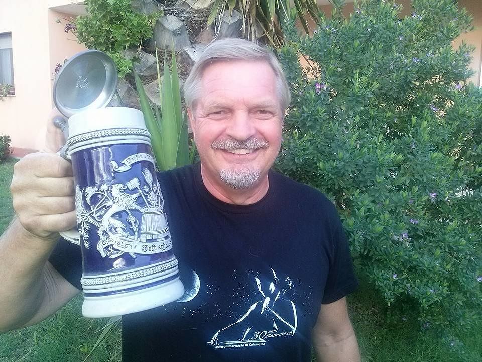Karl-Heinz, il segreto della salute arriva dalla Germania: “Docce fredde tutto l’anno”