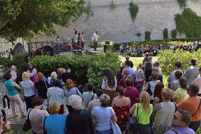 A Cagliari la “Festa della mamma e giornata delle badanti”, appuntamento domenica 13 maggio