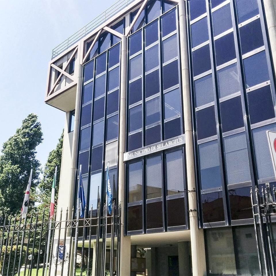 Selargius, il Comune sbaglia le date di nascita negli F24 Tari: contribuenti nel panico