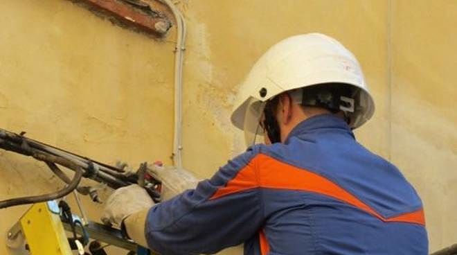 Cagliari, sciopero dei dipendenti Enel: “Stop straordinari fino al 30 giugno”
