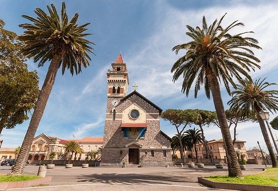Arborea, la storica “ex casa del medico” ceduta al Comune per un euro