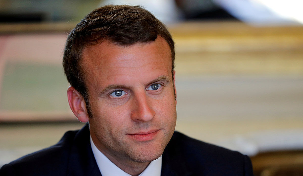 Porti chiusi ai migranti, Macron: “Populisti sono come la lebbra”