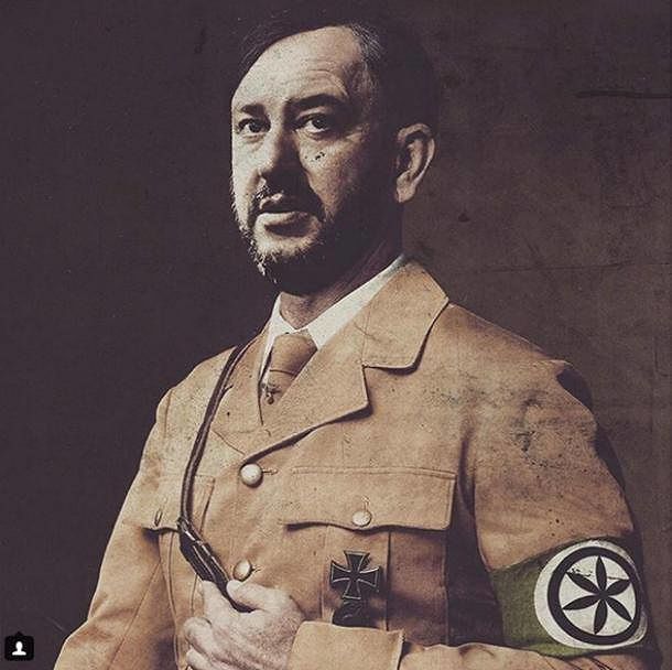 Salvini come Hitler: polizia rimuove il fotomontaggio