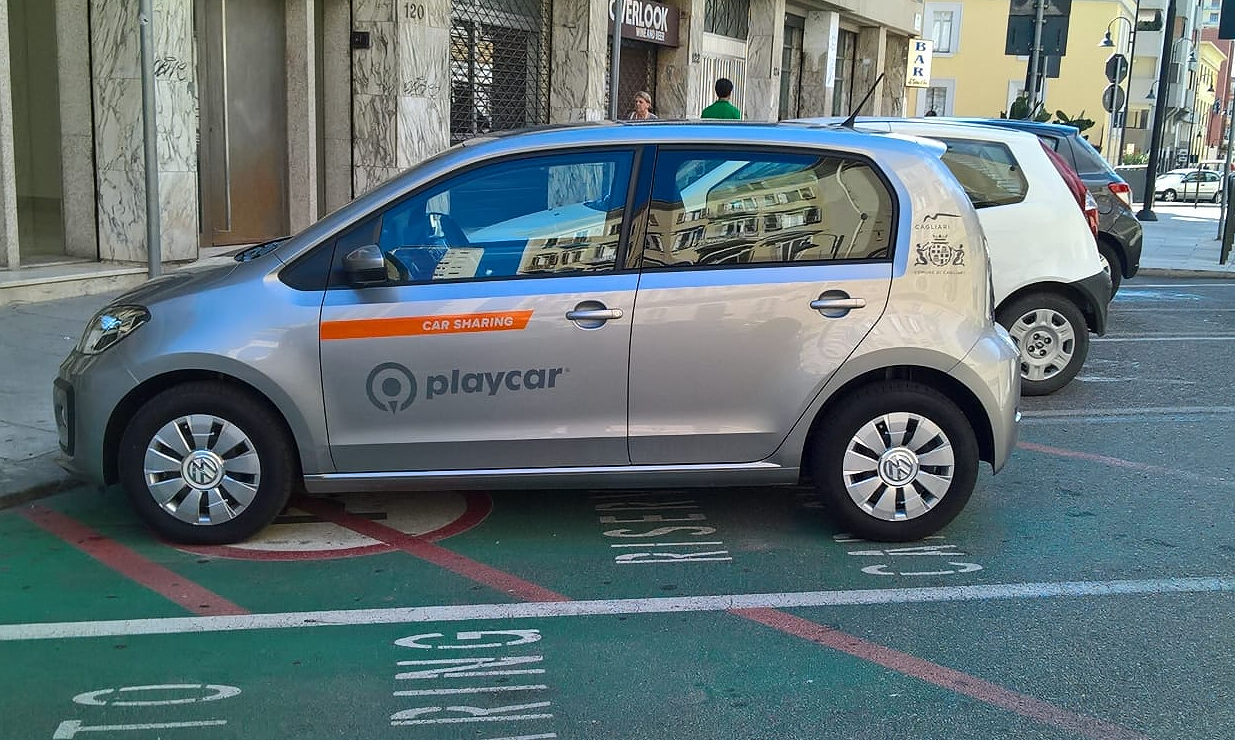 Dieci nuovi veicoli per il car sharing a Cagliari: auto in affitto in modalità flusso libero
