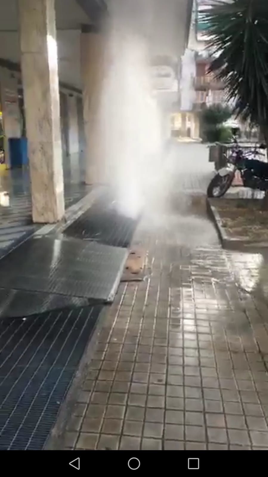 Cagliari, maxi perdita d’acqua a Genneruxi: palestra finisce sott’acqua