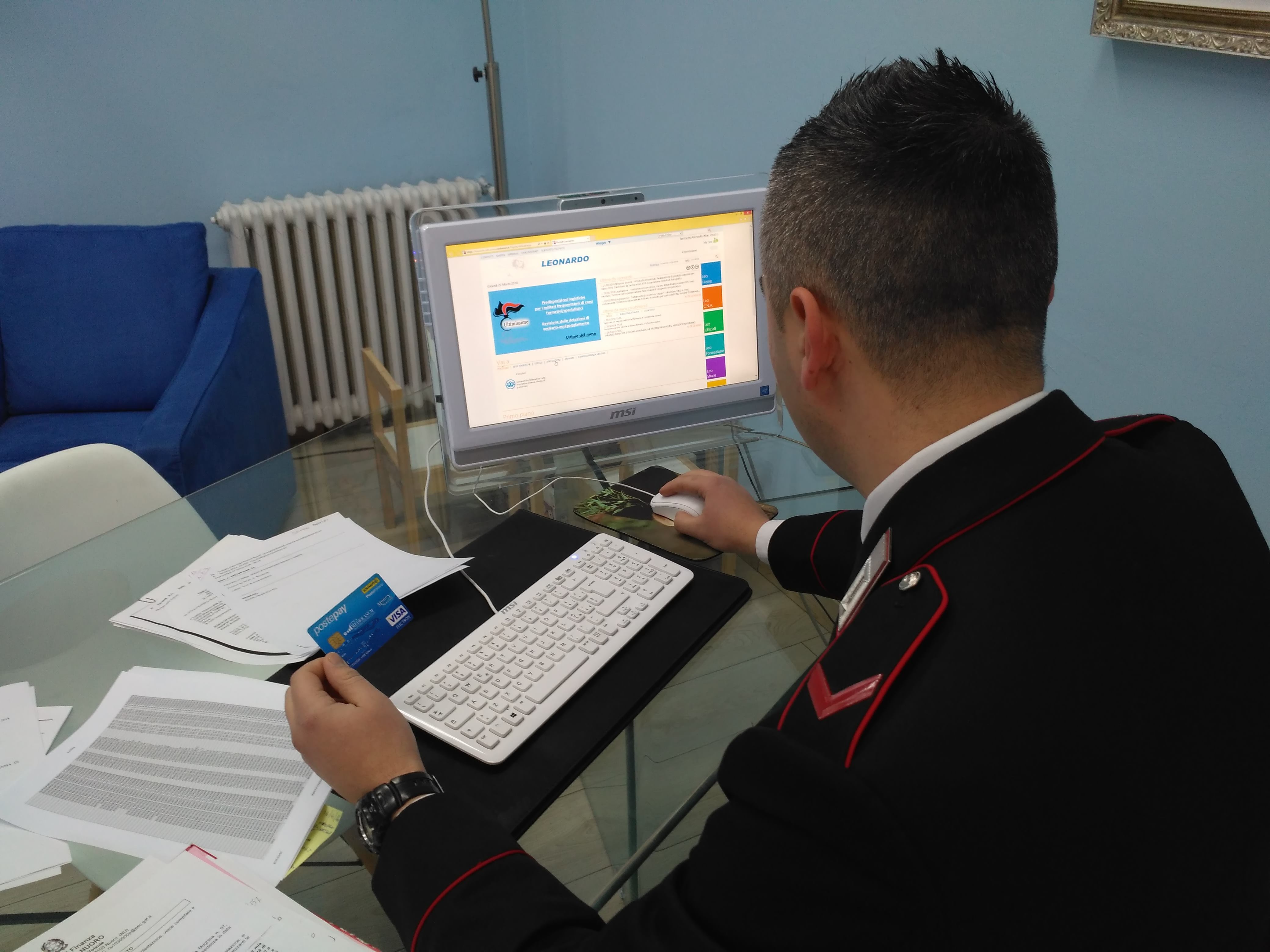 Sardegna, operaio simula furto di denaro dalla sua prepagata: era lui che spendeva online
