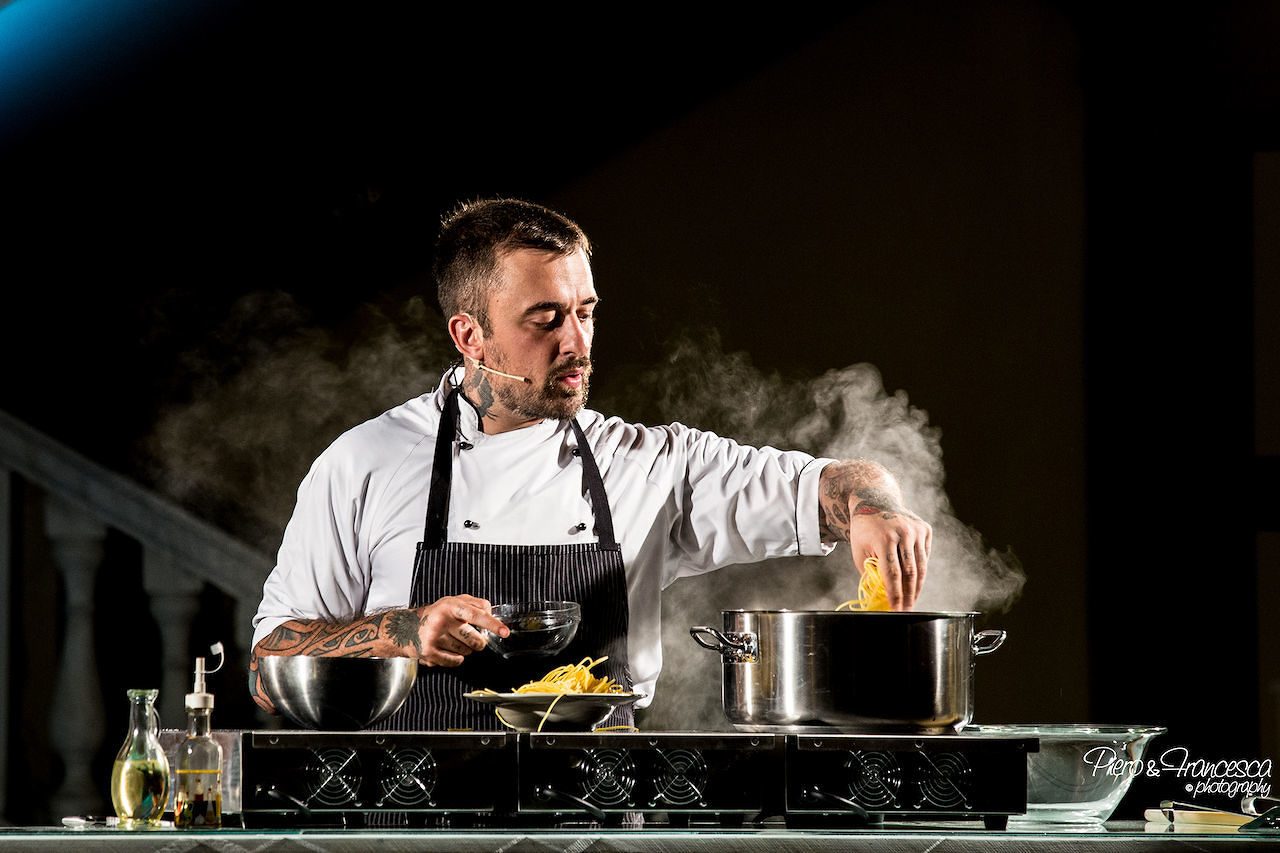 Domani la terza serata sassarese del festival con Catherine Dunne e chef Rubio