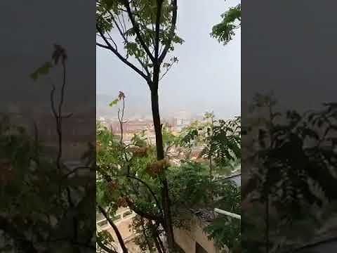 Cagliari, torna il temporale e porta il fresco: la Sella del Diavolo “sparisce” nel VIDEO