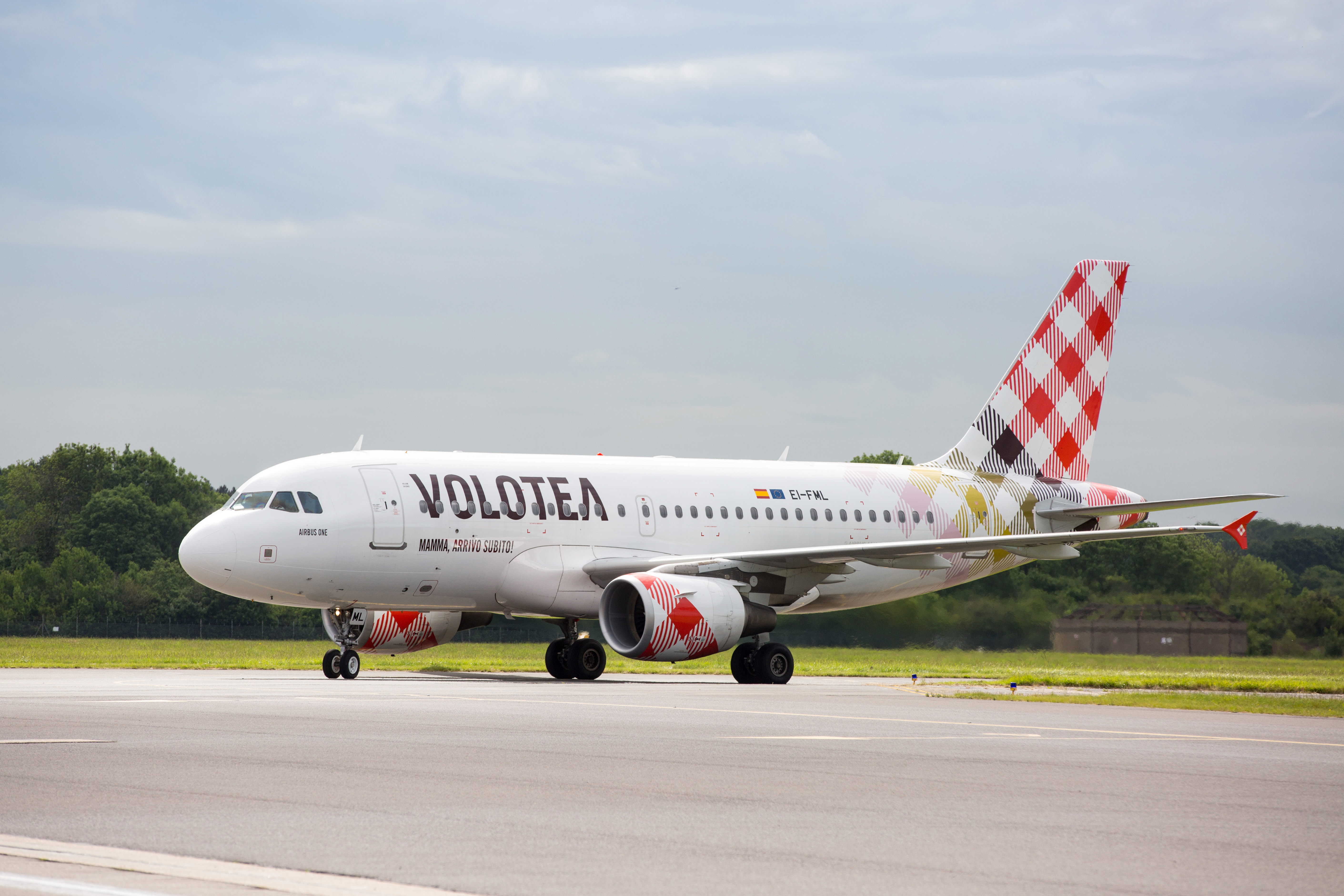 Trasporti aerei, Volotea apre a Cagliari la sua nuova base