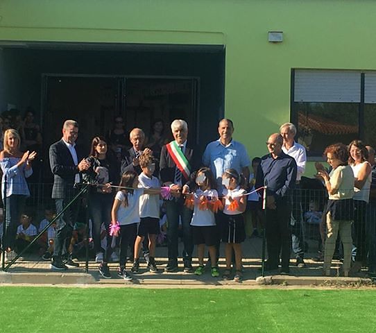 Capoterra, un nuovo campetto in erba sintetica a Residenza del Poggio: scuole a misura di sport