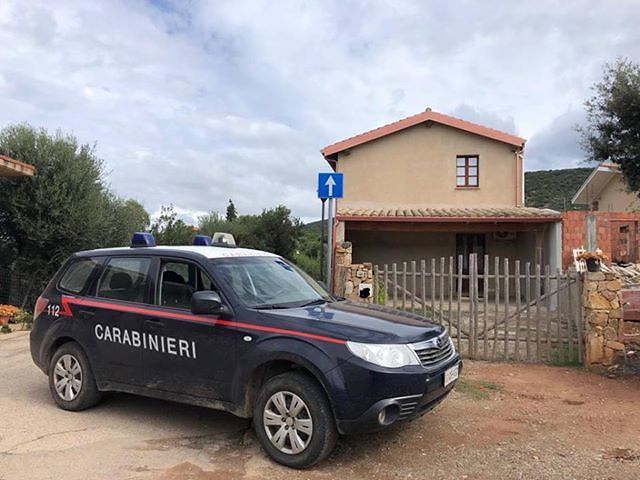 Santadi, una donna perseguitava l’ex compagno pescatore: arrestata dai carabinieri