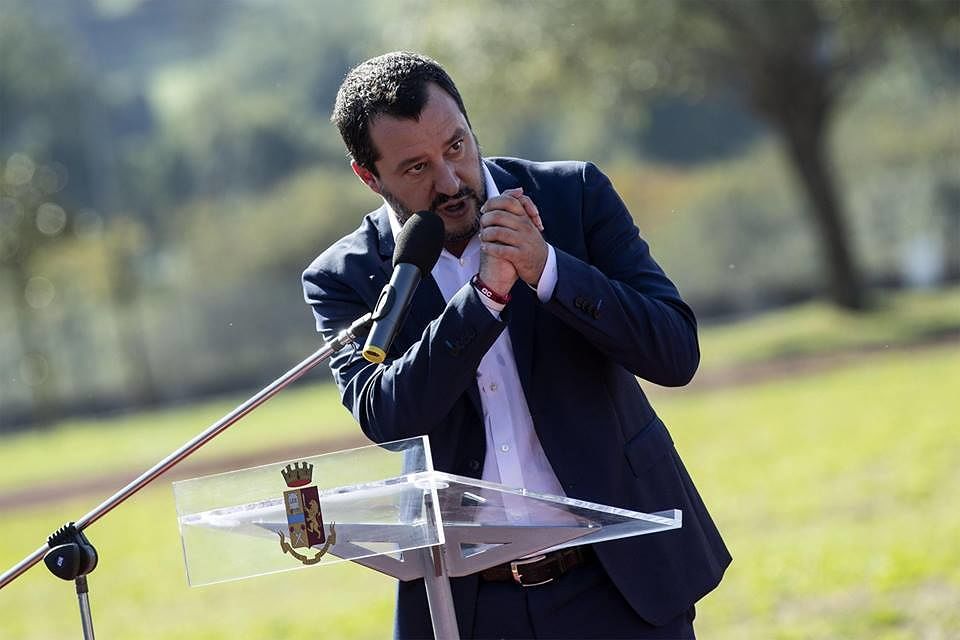 Maltempo e distruzione in Sardegna, Salvini: “Amici sardi, presto verrò da voi”