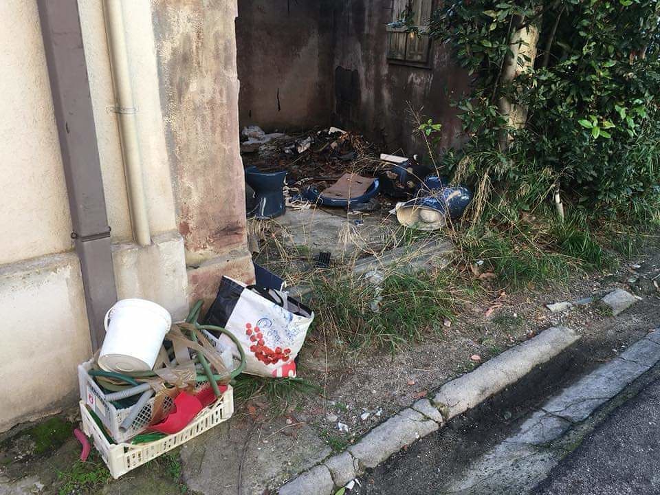 Quartucciu, discarica in via Selargius: protestano i residenti