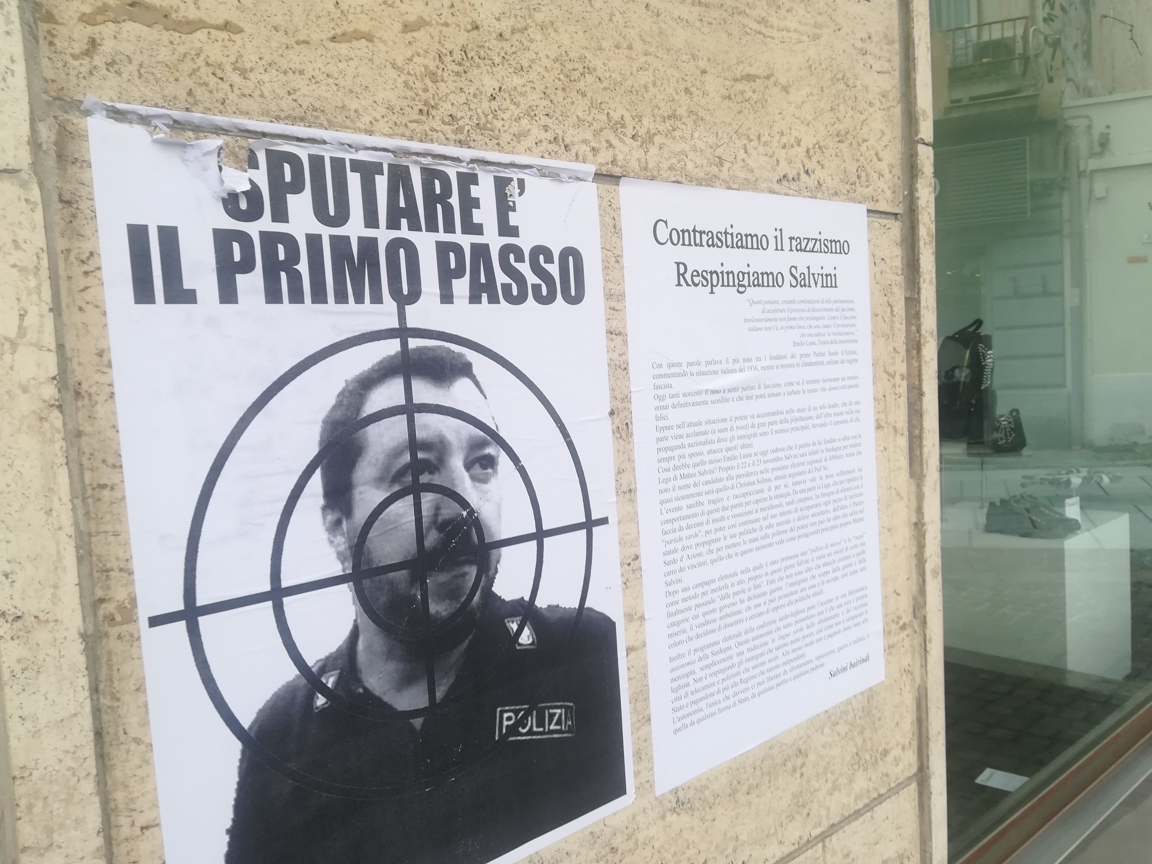 Salvini a Cagliari, volantini con minacce di morte: “Contro i razzisti… sino all’ultimo respiro”