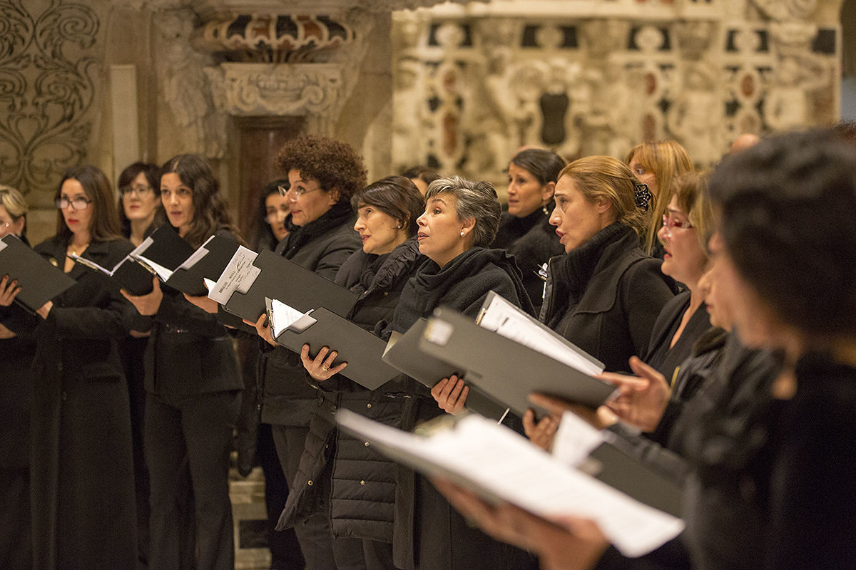 Il Coro femminile del Teatro Lirico in tournée in Sardegna