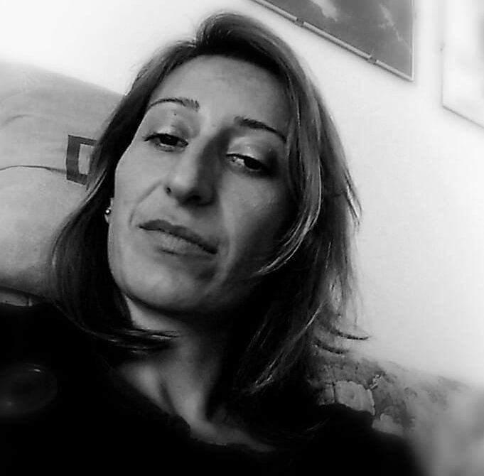 Alghero, chiedono soldi per i bimbi della donna uccisa: “E’ una truffa, sono sciacalli”