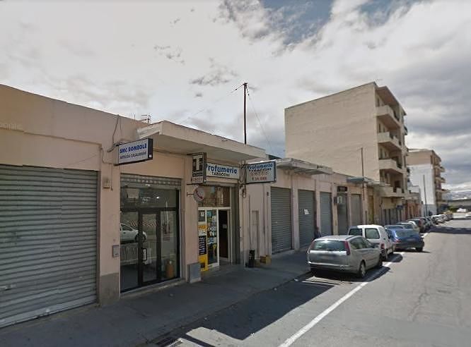 Cagliari, maxi rapina in tabaccheria a San Michele: banditi in fuga con almeno 40mila euro