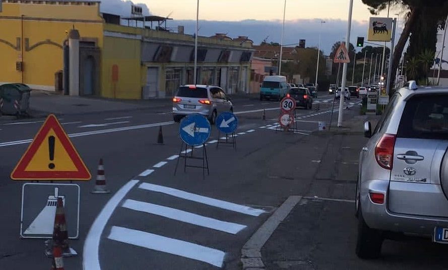 Cagliari, rivoluzione in viale Elmas: stop alle corse folli, strada da 4 a due corsie e nuovi parcheggi