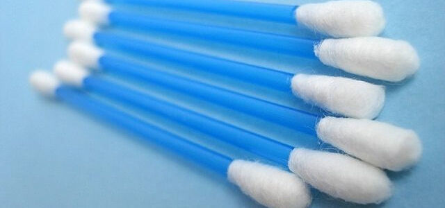 Ambiente, da oggi in Italia è vietata la vendita dei cotton fioc di plastica