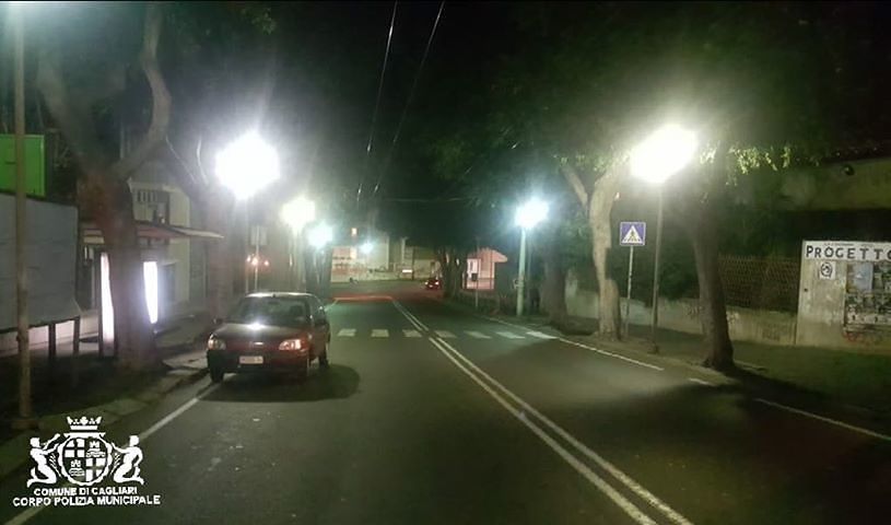 Cagliari, giovane di 26 anni investito nella notte in viale Merello da una Renault Clio