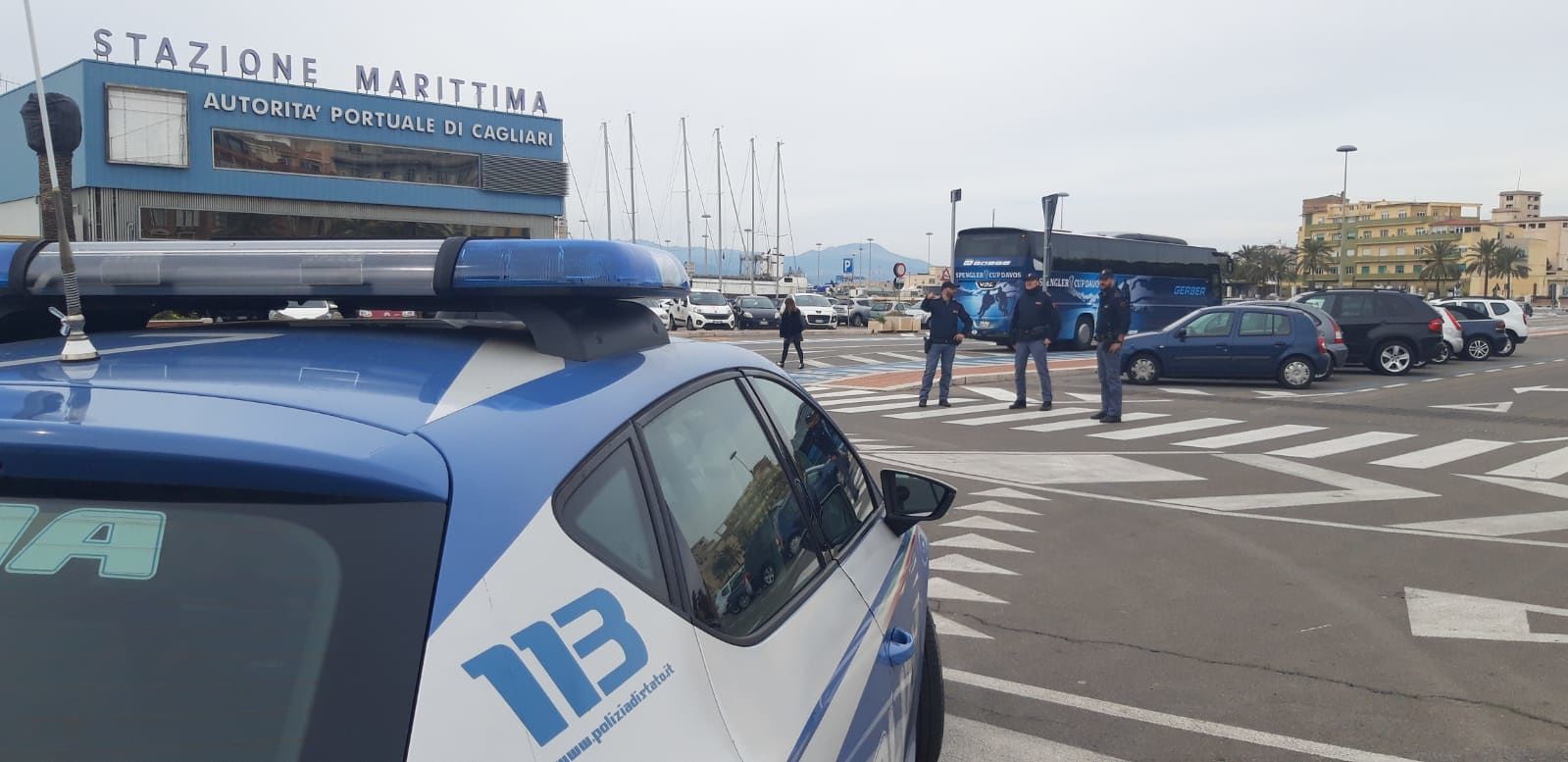Cagliari, ancora un arresto per droga in via Roma: la Polizia arresta un 19enne gambiano