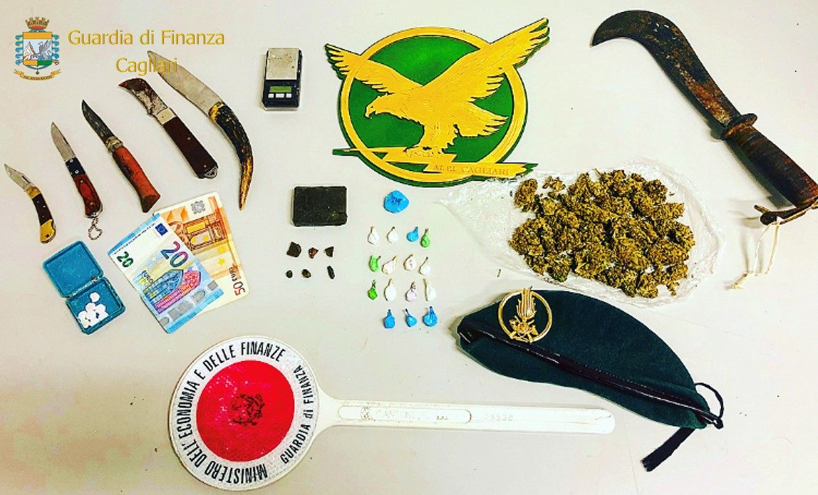 Quartu, è ai domiciliari ma vende droga: nuovi guai per un pusher di 43 anni