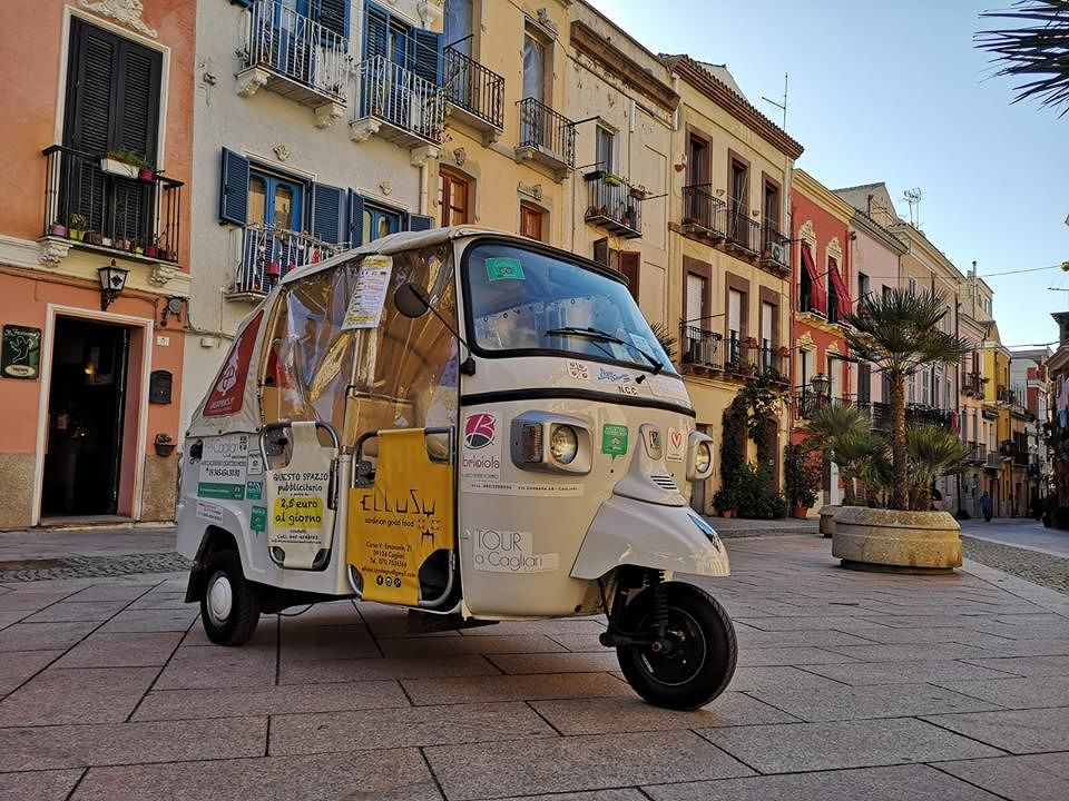 “Api turistiche” verso il ritorno in città: in arrivo tre stalli di sosta a Cagliari