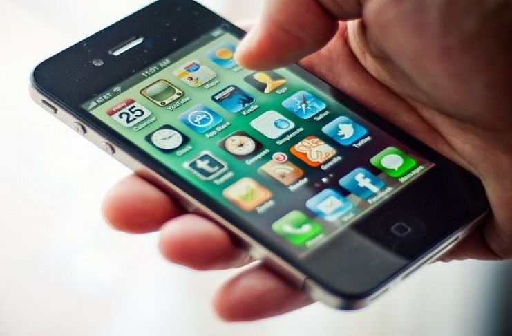 Servizi a pagamento non richiesti sul telefonino: “Una piaga, scrivete a Commissariato Ps online”